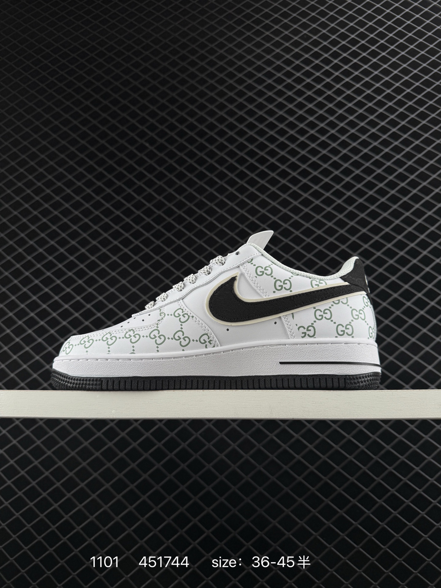 Travis Scott x Air Jordan 1 ” Reverse Mocha “